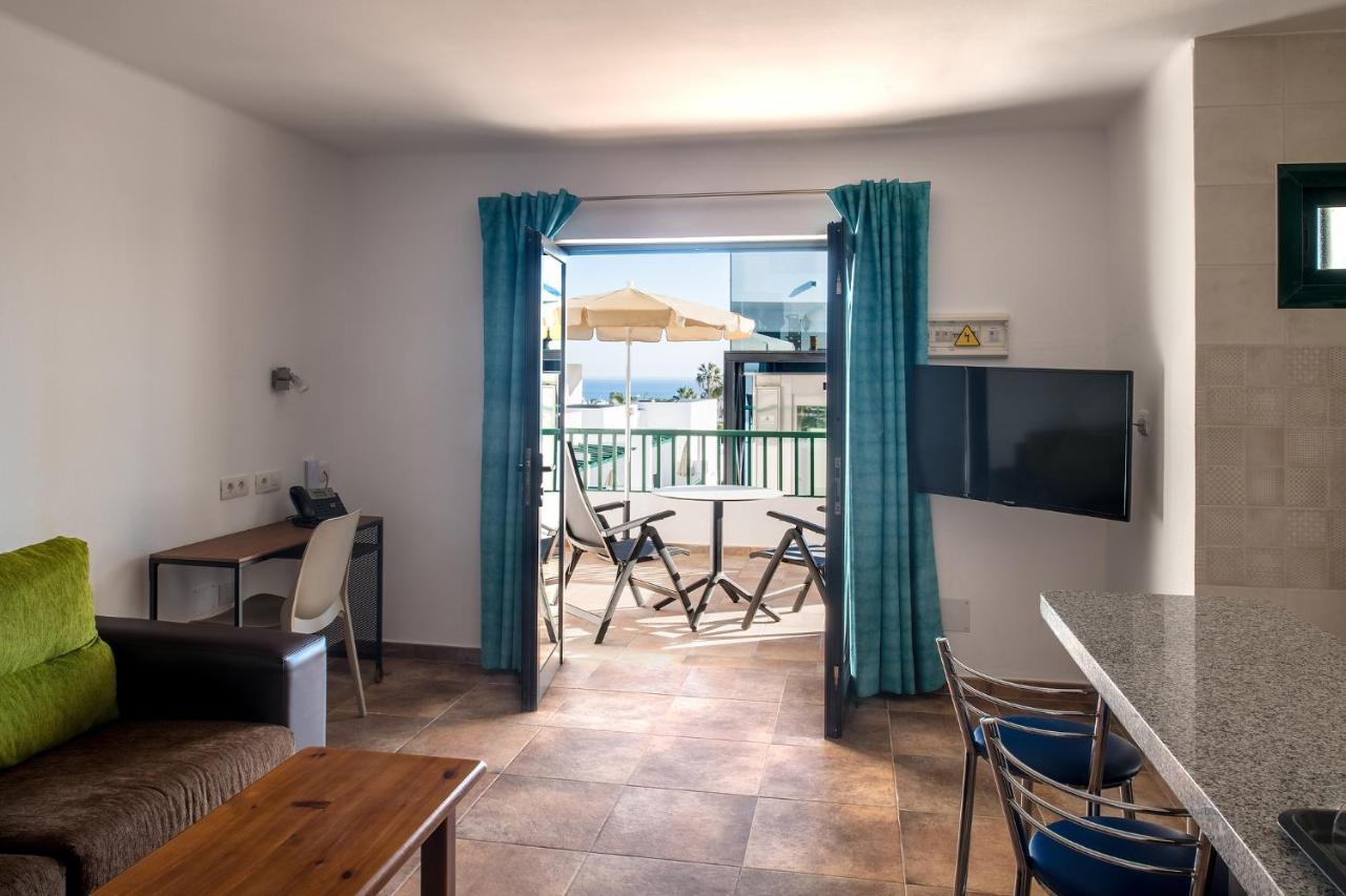 Apartamentos Villa Canaima Puerto del Carmen  Dış mekan fotoğraf