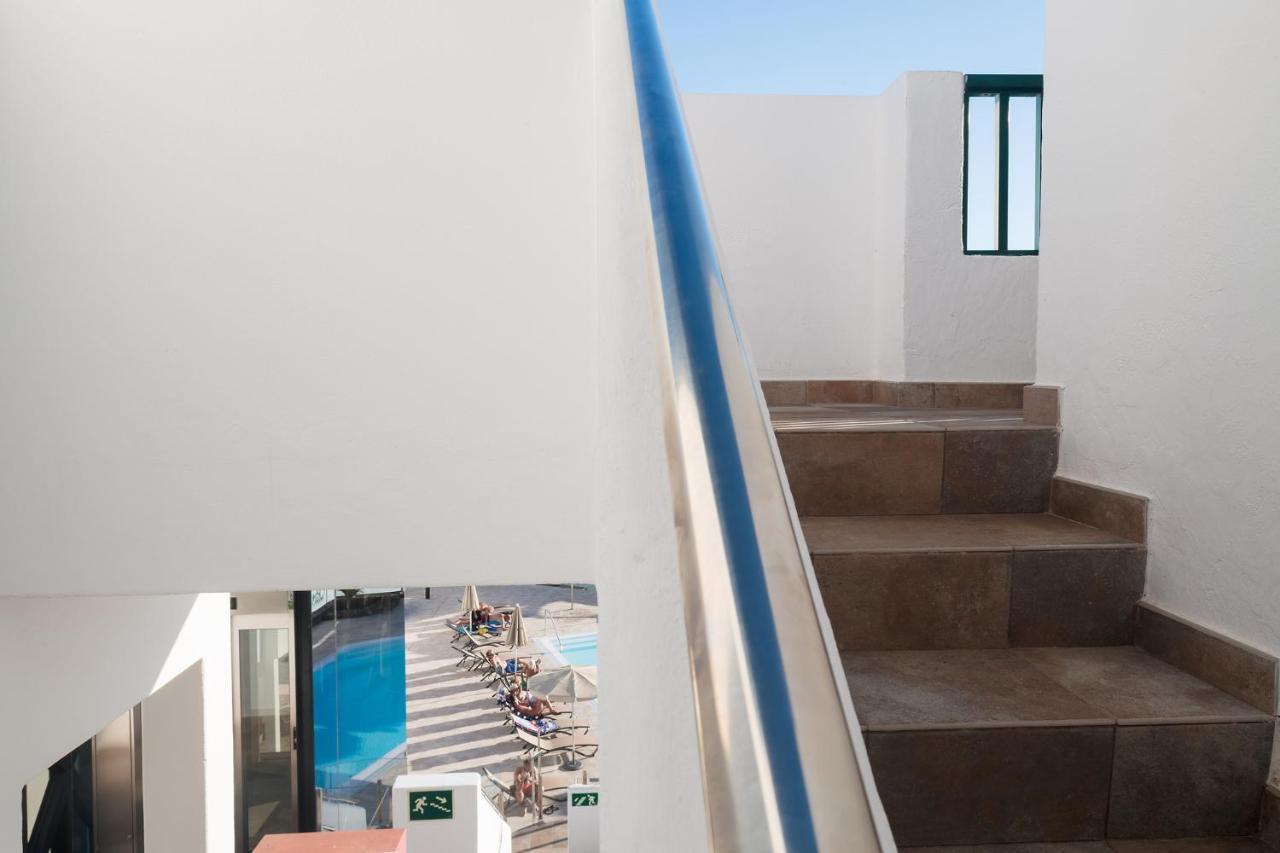 Apartamentos Villa Canaima Puerto del Carmen  Dış mekan fotoğraf